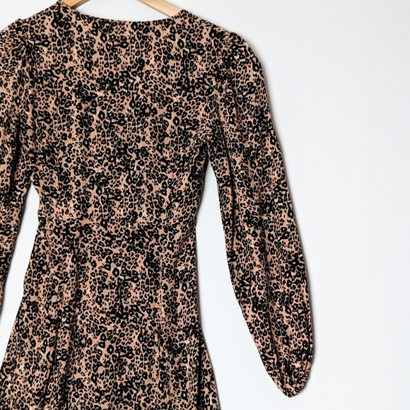 WILFRED New Gallery Dress Midi Long Sleeve Leopard Animal Print XXS Aritzia - Picture 12 of 16